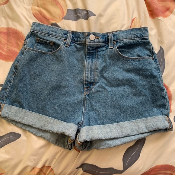 Urban Outfitters Pants - BDG Urban Outfitters / Mom Jean Shorts